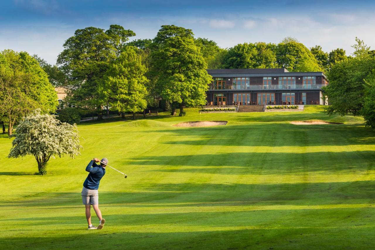 Oulton Hall Hotel, Spa & Golf Resort Leeds  Kültér fotó