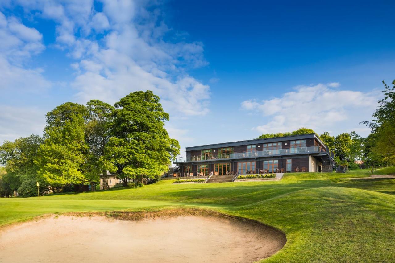 Oulton Hall Hotel, Spa & Golf Resort Leeds  Kültér fotó