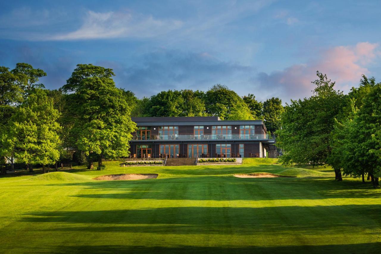 Oulton Hall Hotel, Spa & Golf Resort Leeds  Kültér fotó