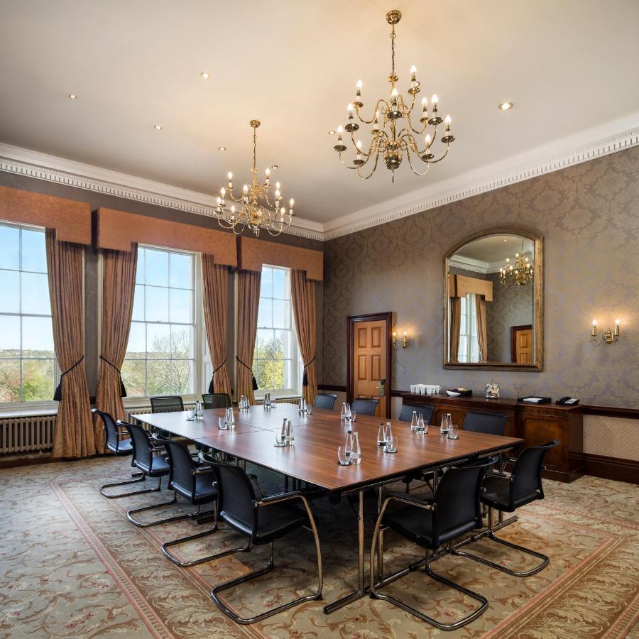 Oulton Hall Hotel, Spa & Golf Resort Leeds  Kültér fotó