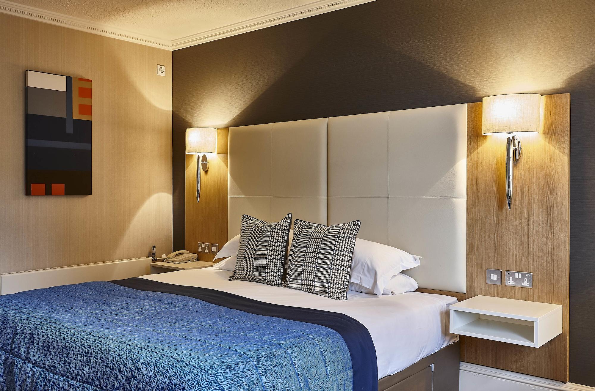 Oulton Hall Hotel, Spa & Golf Resort Leeds  Kültér fotó