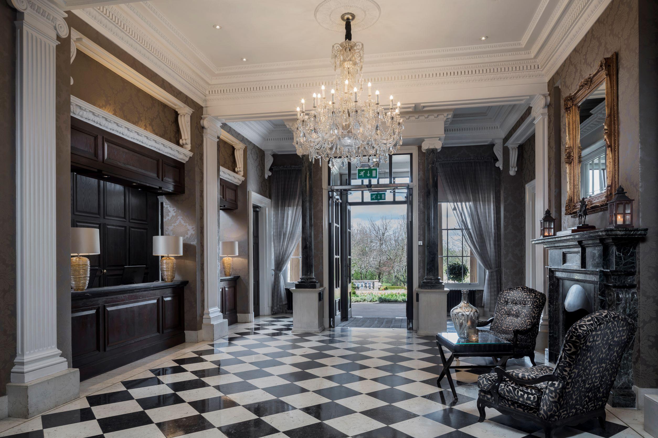 Oulton Hall Hotel, Spa & Golf Resort Leeds  Kültér fotó